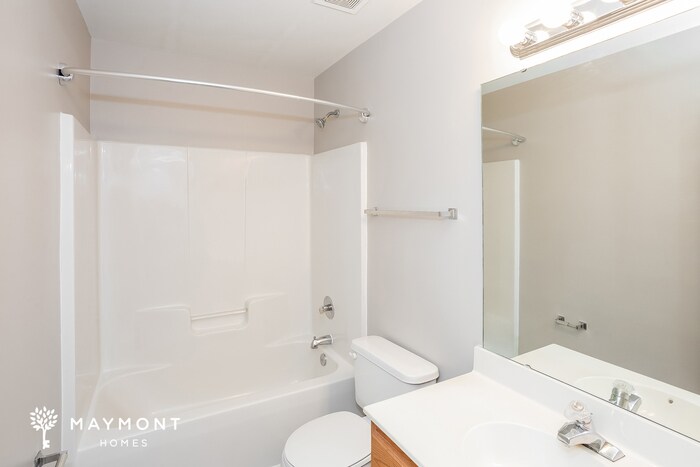 Building Photo - 5891 Culloden Ct