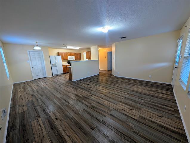 Building Photo - 10811 Rindle Ranch