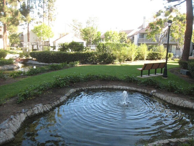 Building Photo - 1 Bedroom 1 Bathroom Downstairs Unit in Ga...