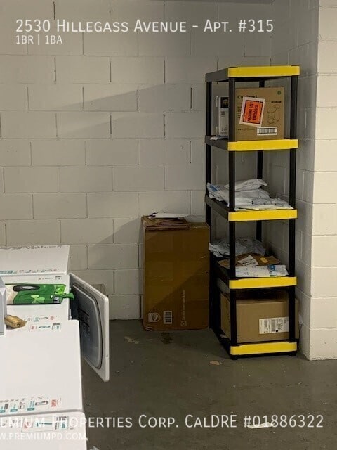 Building Photo - 2530 Hillegass Ave