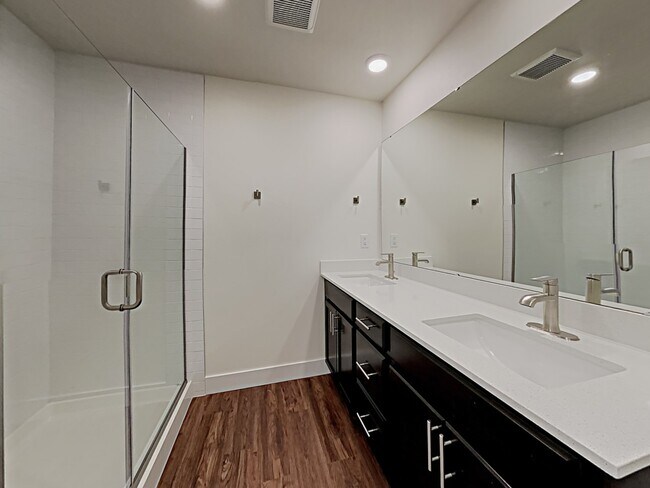 Building Photo - 17612 42nd Avenue Court E