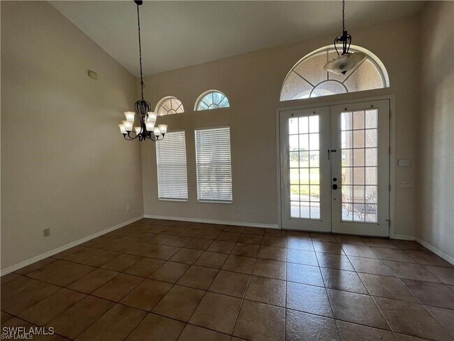 Building Photo - 16245 Paloma Ct