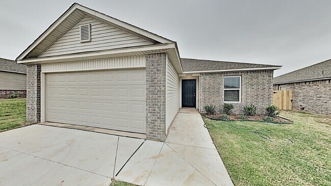 Building Photo - Nice 3 Bed 2 Bath Home in Yukon Schools