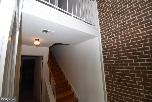 Building Photo - 1436 Greenmont Ct