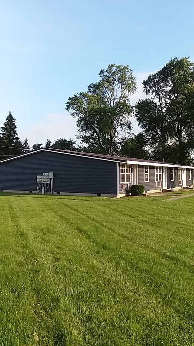 Building Photo - 910 Northernview St