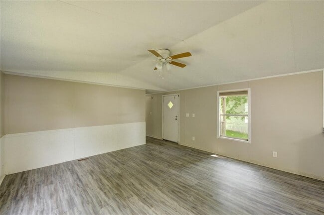 Building Photo - 13265 Pecan Tree Dr