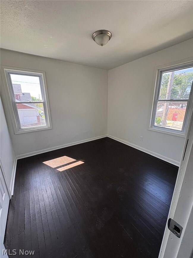 Building Photo - 3662 W 117th St