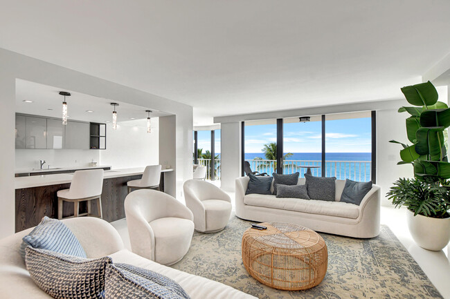 Building Photo - 2917 S Ocean Blvd