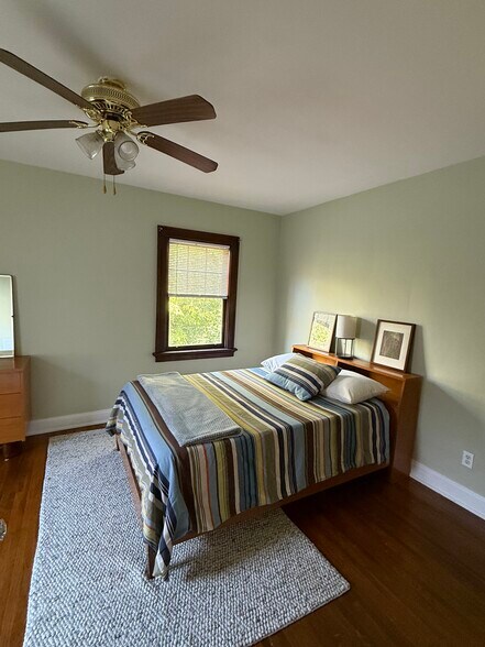 Bedroom - 6322 Hamilton Ave