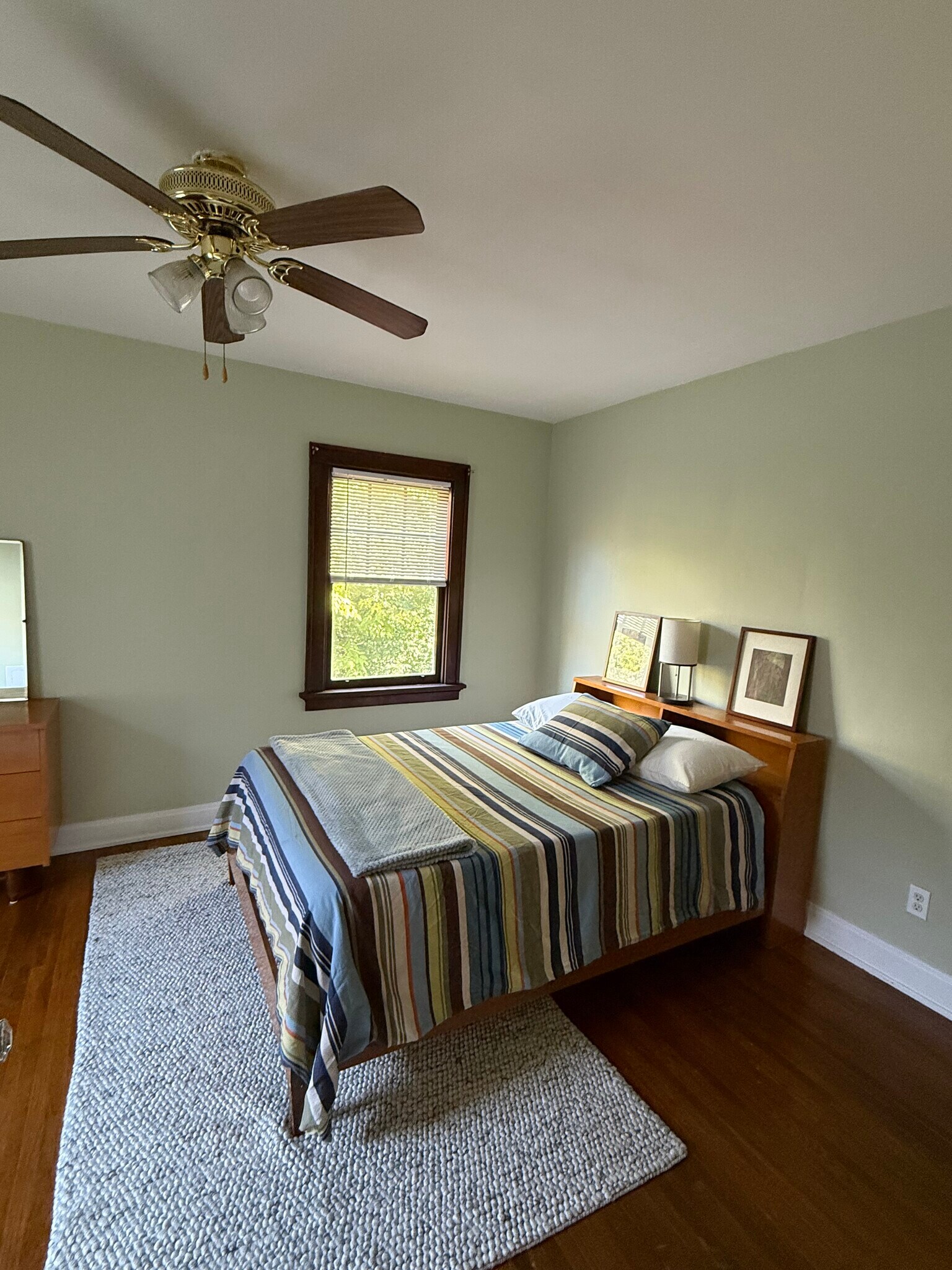 Bedroom - 6322 Hamilton Ave