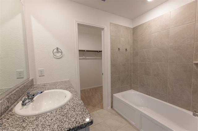 Building Photo - 8705 Whistling Duck Dr