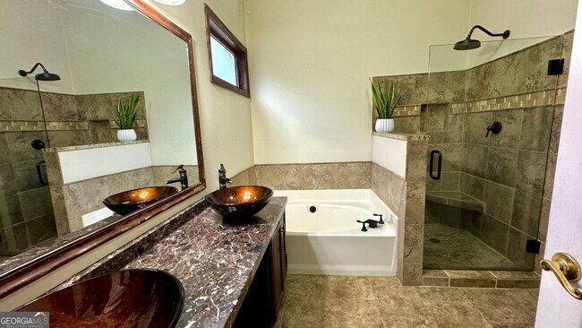 Building Photo - 4361 Windmoor Dr NW