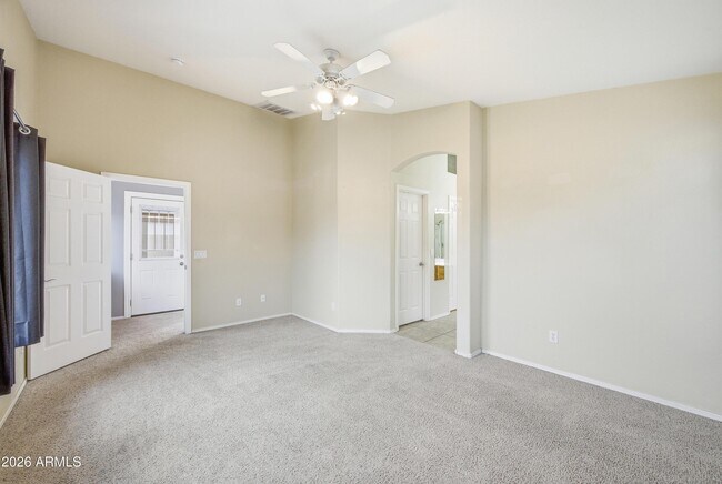 Building Photo - 12675 S 175th Ave