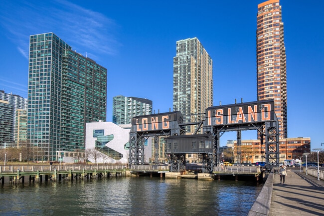 Building Photo - 4-75 48th Avenue-SI FL2-ID1845