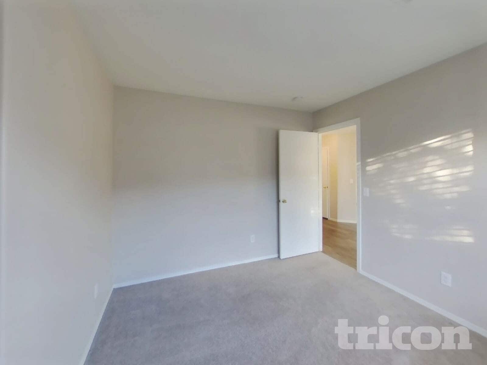 Building Photo - 79 E Lupine Pl