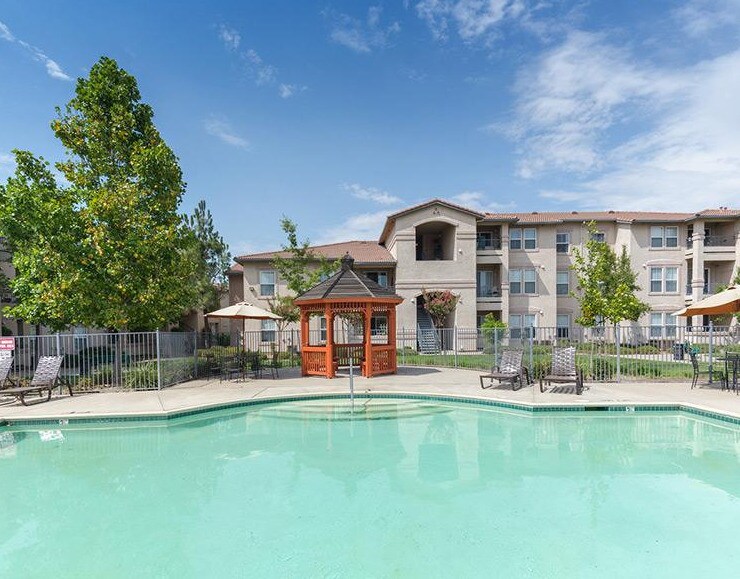 Crocker Oaks Apartments 8000 Painted Desert Dr Roseville CA 95747