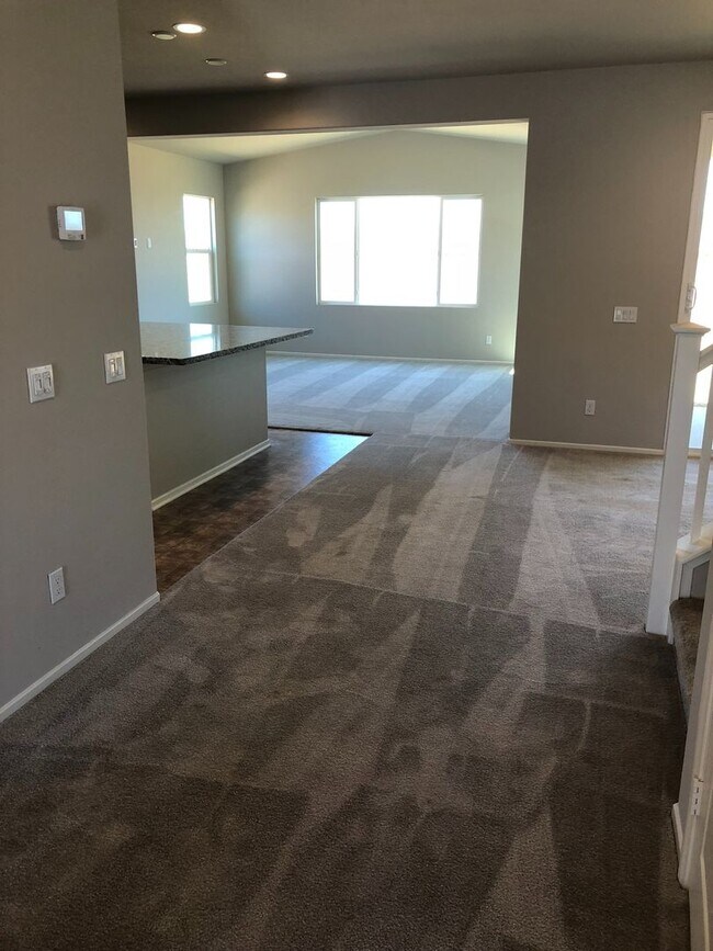 Building Photo - Like New Audie Murphy Ranch Home with Solar