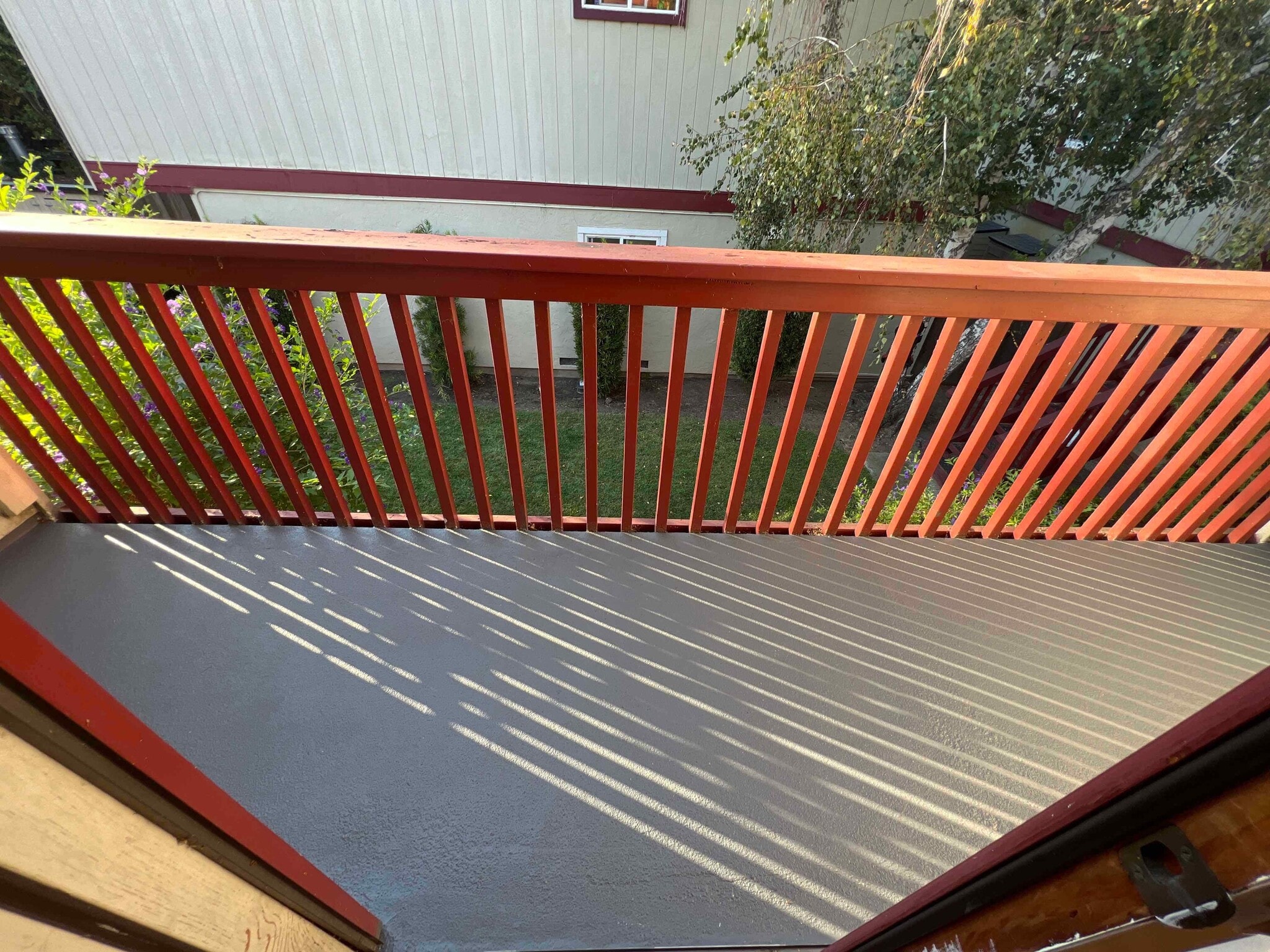 Building Photo - 447 Oak Ave