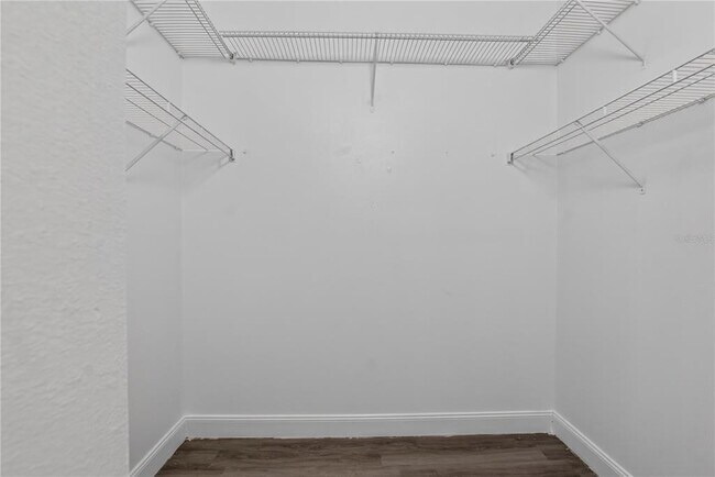 Building Photo - 121 Aurelia Ct