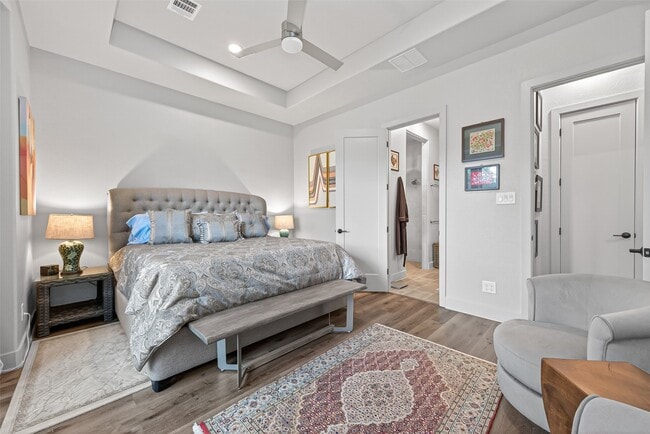 Building Photo - 9979 Pebble Glen Dr
