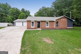 Building Photo - 52 Andover Dr