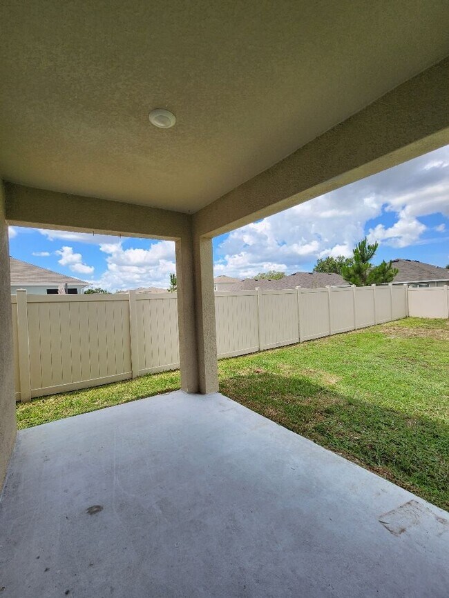 Building Photo - Gorgeous 2020 Construction, LIKE NEW!!! 3-Bedroom, 2-Bathroom