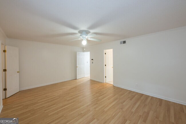Building Photo - 9070 Cobbler Ct