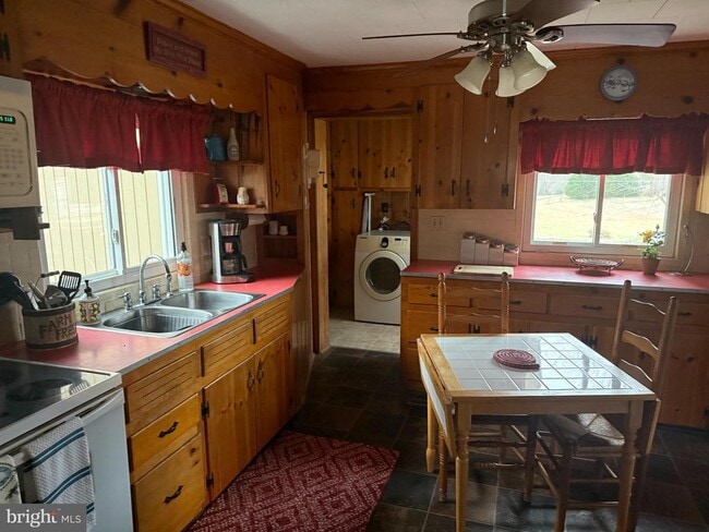 Building Photo - 7246 Sperryville Pike