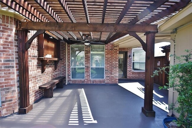 Building Photo - 2905 Autumn Creek Dr