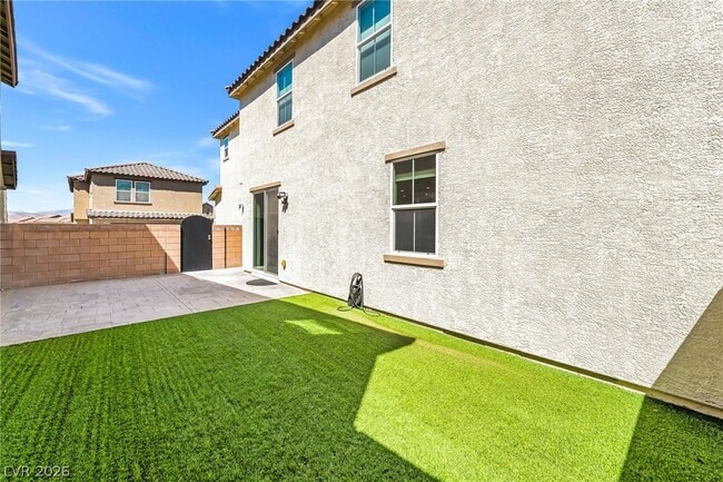 Building Photo - 2475 Piacenza Pl