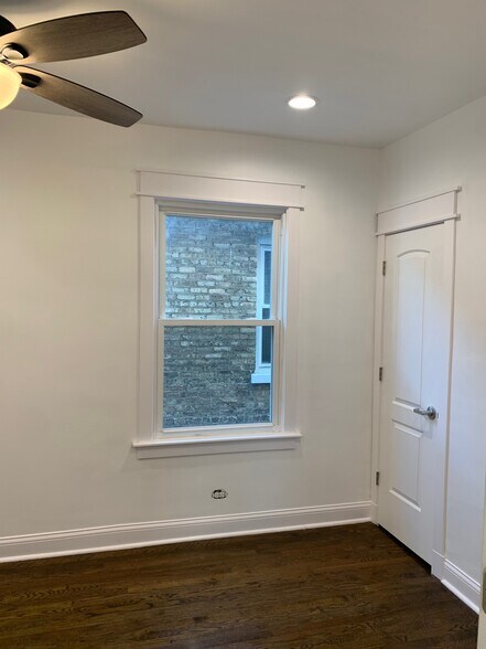 Building Photo - 4858 W Gunnison St