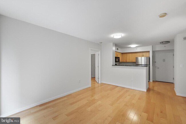 Building Photo - 1000 New Jersey Ave SE