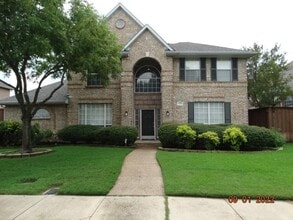 Building Photo - 9718 Cliffside Dr