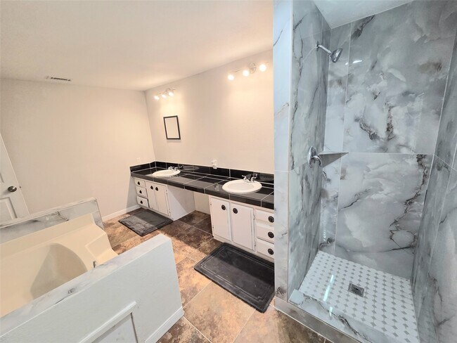 Building Photo - 5660 Honea Egypt Rd