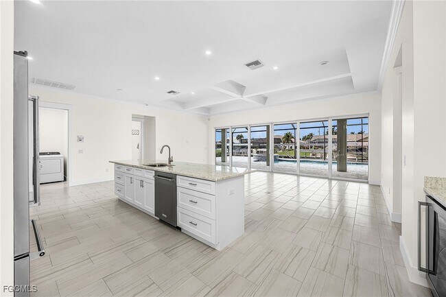 Building Photo - 3614 SE 17th Pl