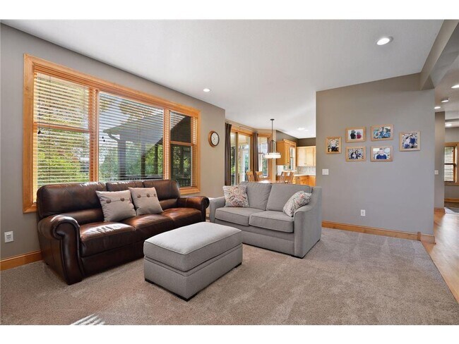 Building Photo - 8069 Enclave Bay