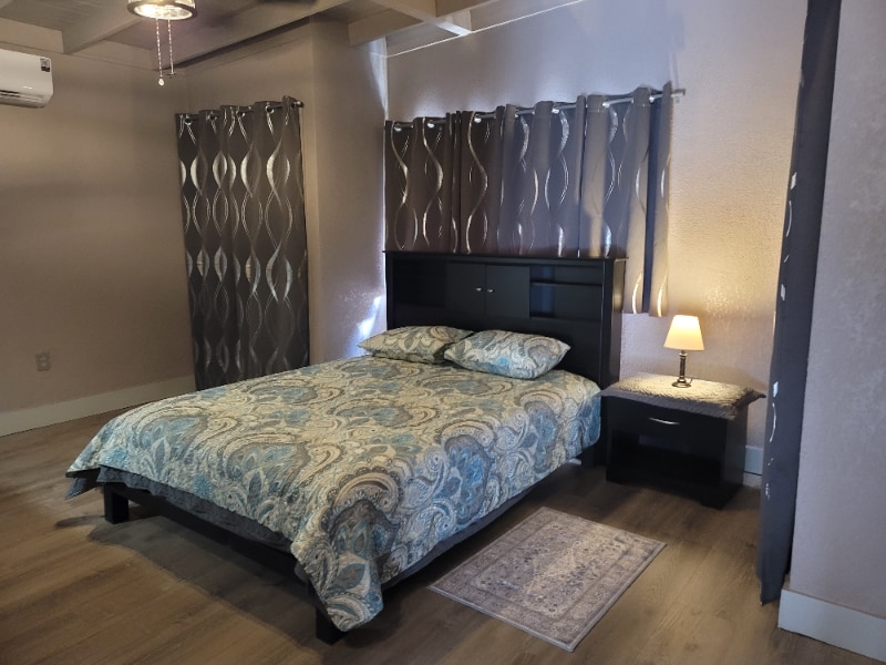 Building Photo - 5319 NE 29th St