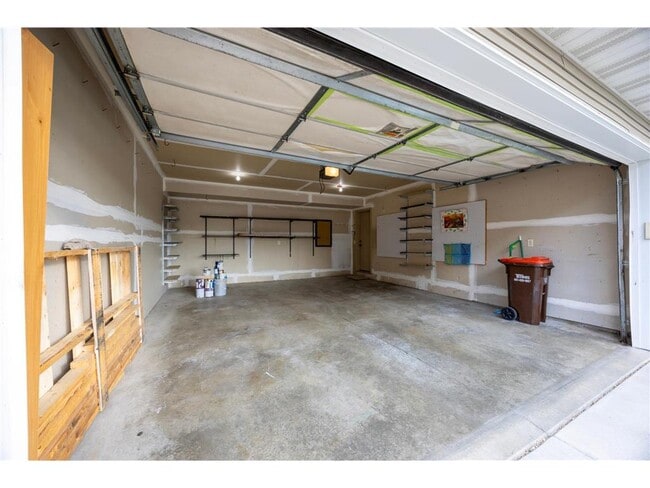 Building Photo - 926 Ramsey St