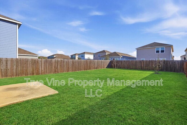 Building Photo - 14523 Bonito Loop