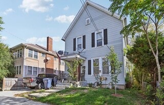 Building Photo - 215 S Park Ave