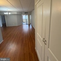 Building Photo - 2628 Welsh Rd