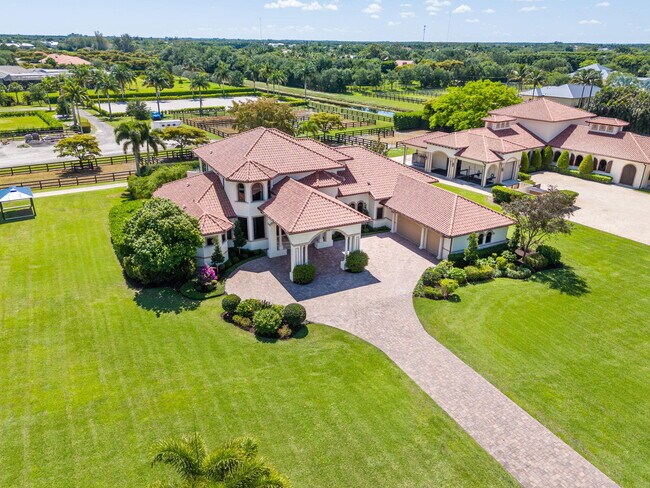 Building Photo - 3310 Palm Beach Point Blvd