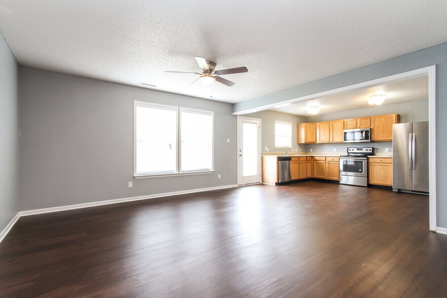 Building Photo - 3564 Cork Bend Dr