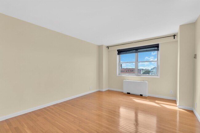 Building Photo - 6600 JFK Blvd E