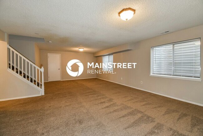 Building Photo - 4 Bedroom Pet-Friendly Home in COLORADO SP...