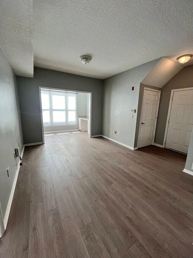 Building Photo - ST. AUGUSTINE RENTAL ON ANASTASIA ISLAND!