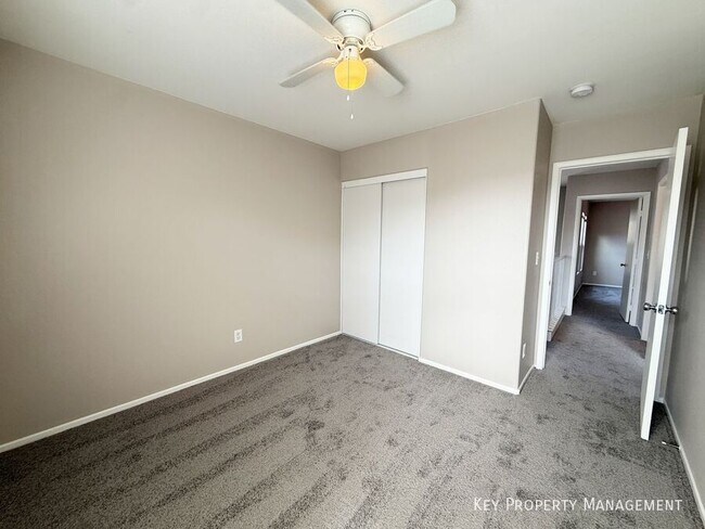 Building Photo - 6255 W Arby Ave