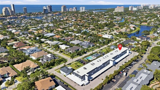 Building Photo - 4200 Belair Ln