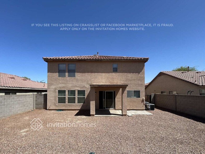 Building Photo - 207 E Valley View Dr