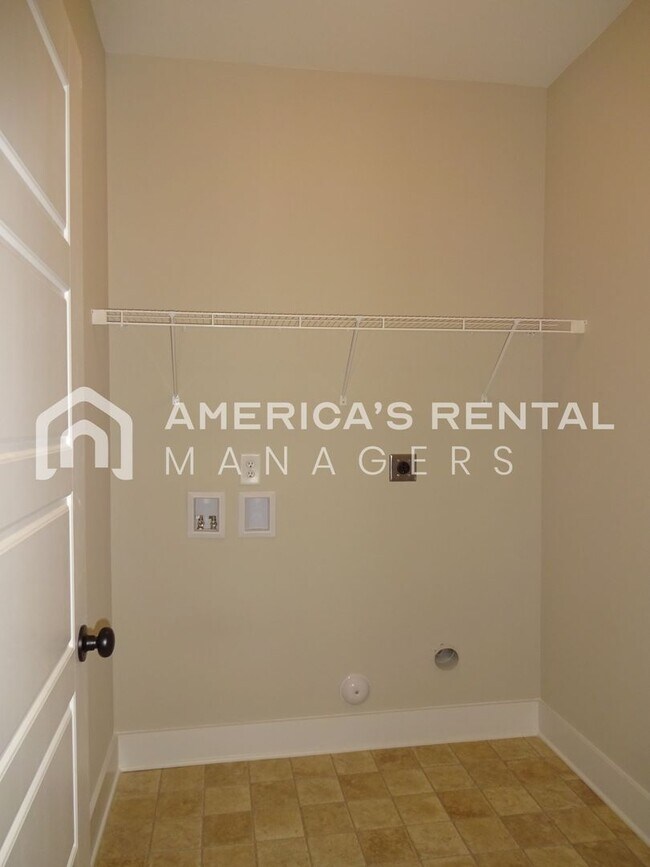 Building Photo - Home for rent in Calera, AL!  Available to view now!!!